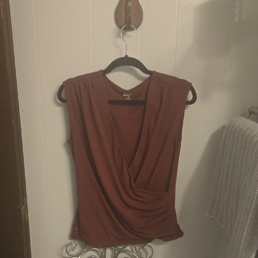 Lands' End Women's Sleeveless Top in Rust